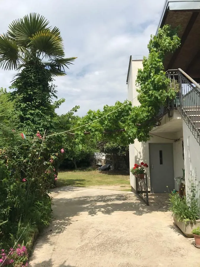 Apartment Jonas Rovigno 0*,  Croazia